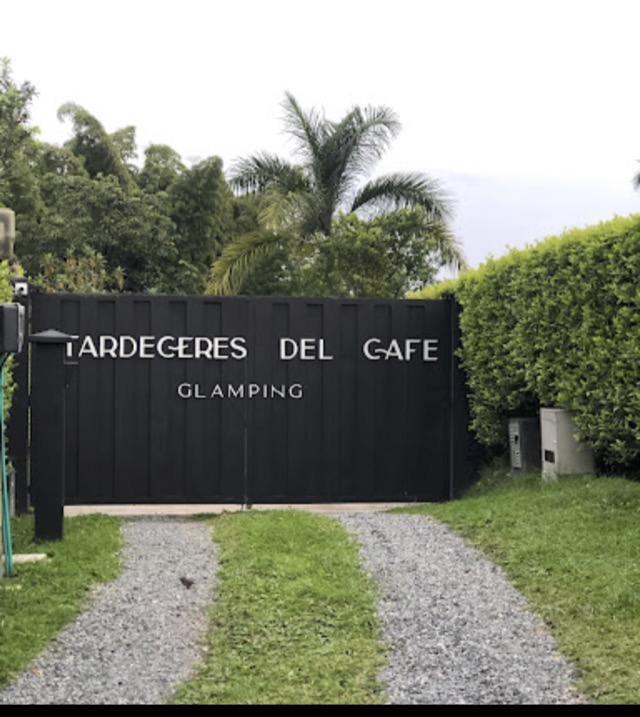 Atardares de Cafe, Manizales, Colombia