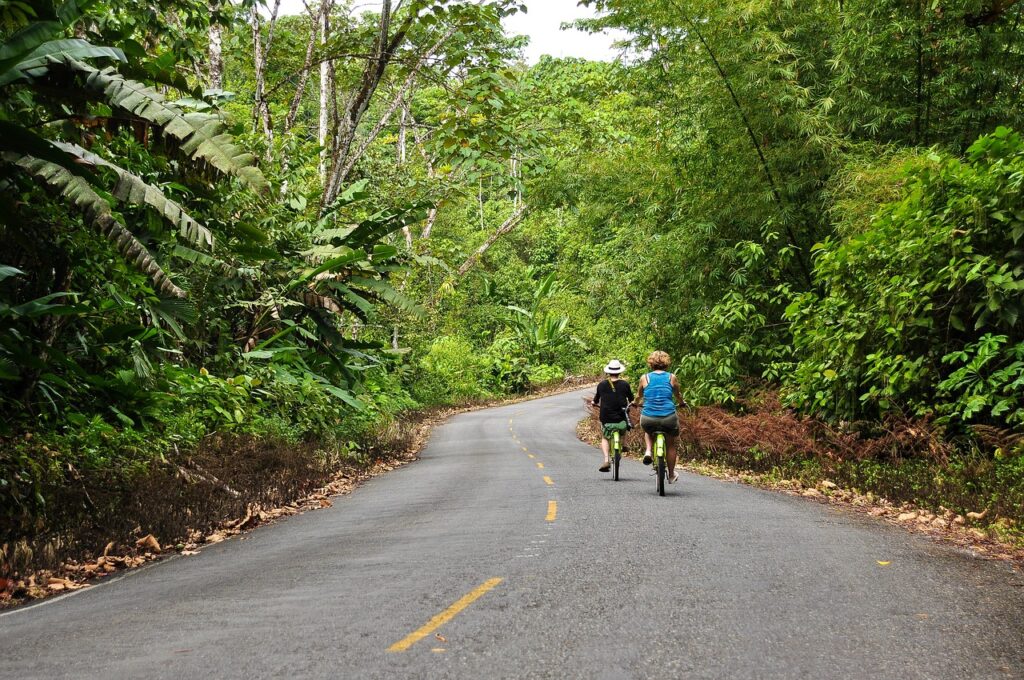 Bocas del Toro cycling